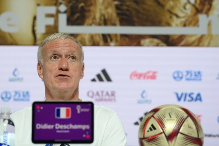 ديشان: المنتخب الفرنسي يتعامل مع غيابات