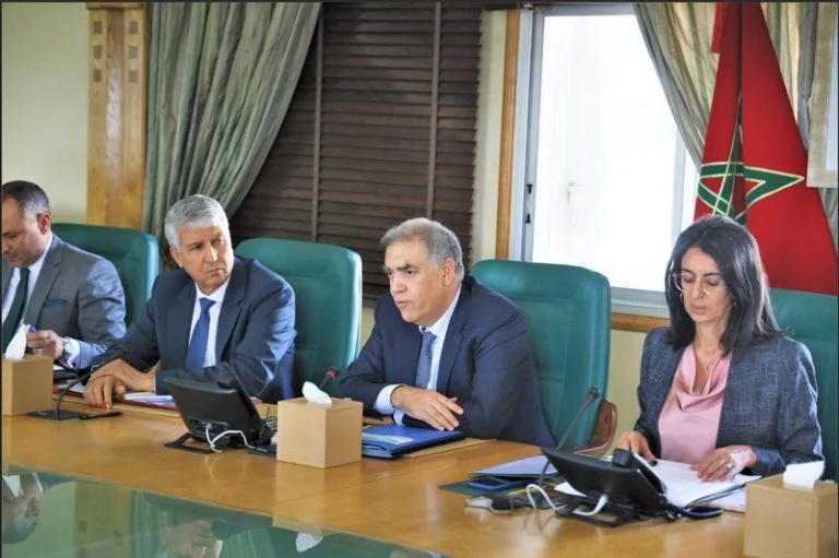 لجنة وزارية تكثف التعبئة للتحكم في الأسعار