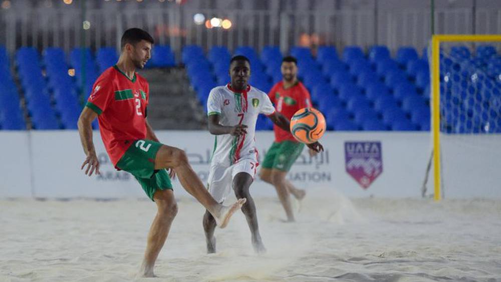 أسود الكرة الشاطئية يفوزون على موريتانيا في كأس العرب