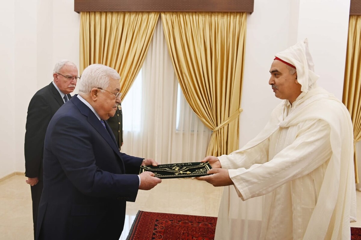 السفير المغربي ينجو من إطلاق نار إسرائيلي خلال زيارة لمخيم جنين