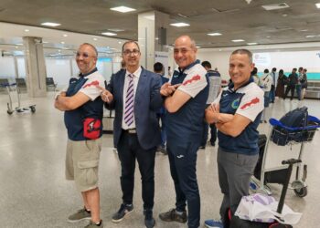 الجامعة الملكية المغربية للغوص والانشطة تحت المائية تدافع عن الوحدة الترابية بتونس