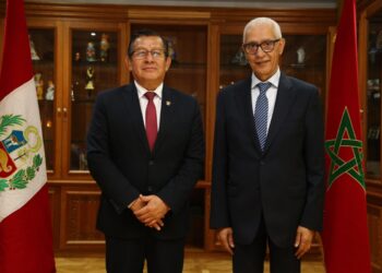 رئيس مجلس النواب يجري مباحثات مع رئيس كونغرس جمهورية البيرو