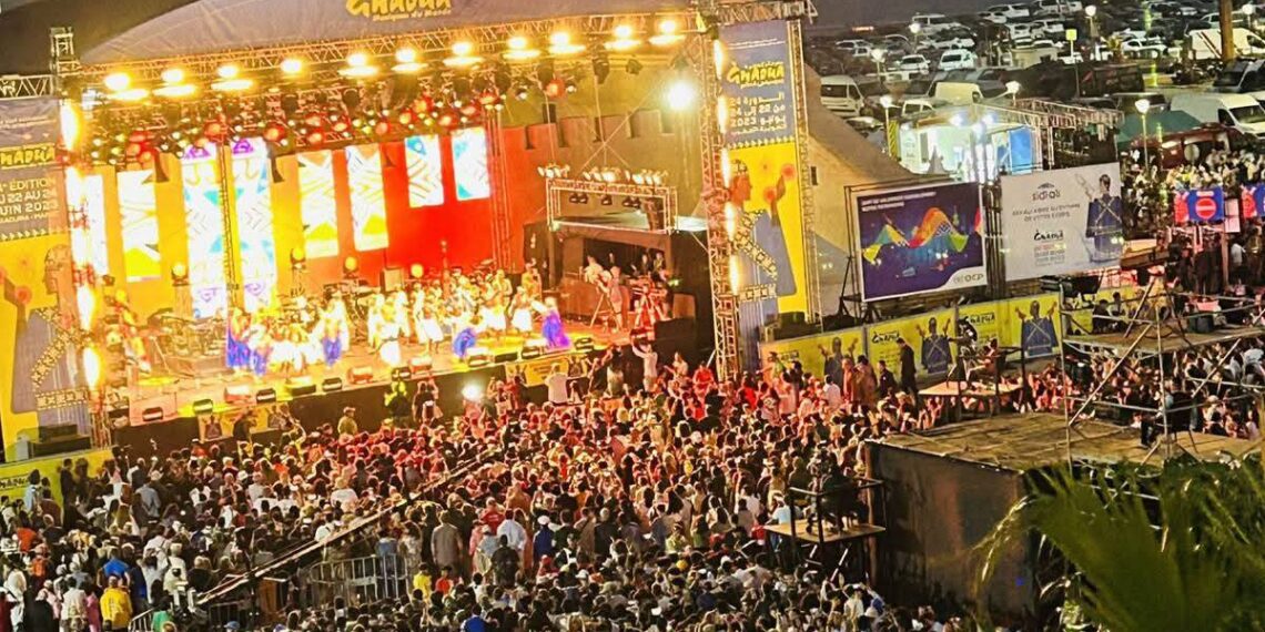 مهرجان كناوة بالصويرة يسدل الستار على دورته الـ26 بعد ثلاثة أيام من التمازج الفني والحوار الثقافي