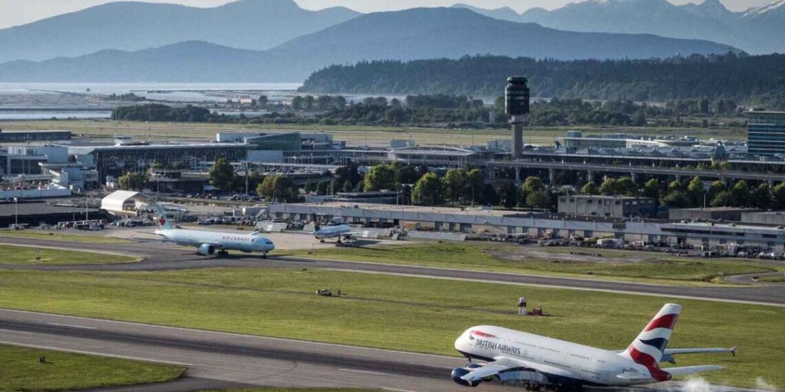 إغلاق مؤقت لمطار فانكوفر الدولي إثر بلاغ عن اختطاف طائرة صغيرة