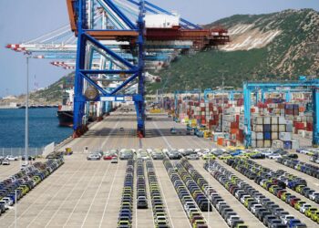 الاقتصاد المغربي يحقق نمواً بنسبة 4.8% خلال الربع الأول من 2025 مدعوماً بالزراعة والصناعة