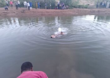 “وادي الموت”… فاجعة جديدة في زاكورة تودي بحياة طفل وتعيد الجدل حول غياب البدائل الآمنة