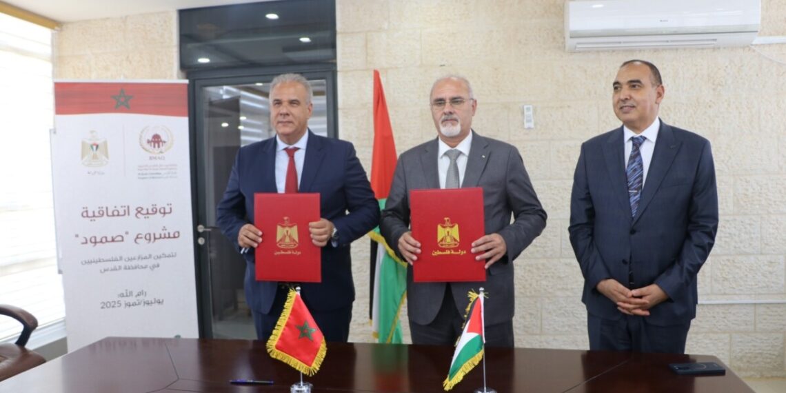 وكالة بيت مال القدس ووزارة الزراعة الفلسطينية تطلقان مشروع “صمود” لدعم المزارعين في القدس