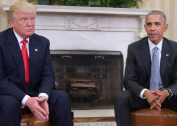 ترامب يتهم أوباما بـ”الخيانة”: جدل جديد في واشنطن على خلفية تقرير حول تدخل روسي محتمل في انتخابات 2016