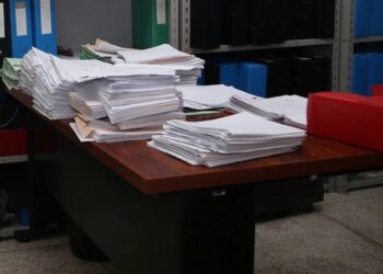 فضيحة اختفاء أرشيف جماعي تُربك لجان التفتيش… وشبهات تطال صفقات ورخص مشبوهة