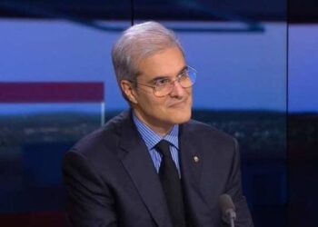 الأمير مولاي هشام يقاضي محمد رضا الطاوجني