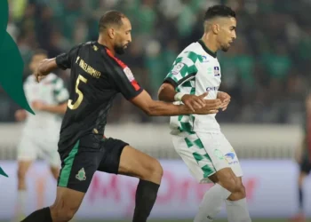 التعادل يحسم كلاسيكو الرجاء والجيش