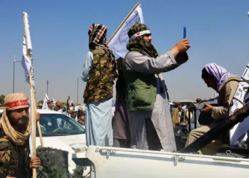 طالبان توقف الاتصالات و الإنترنت لمنع “الرذيلة” في أفغانستان