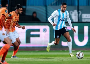 قمة منتظرة بين نهضة بركان وبيراميدز