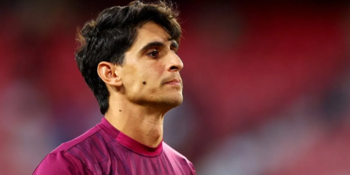 بونو يقترب من الرحيل عن الهلال.. أندية أوروبية وتركية تترقب حسم الصفقة