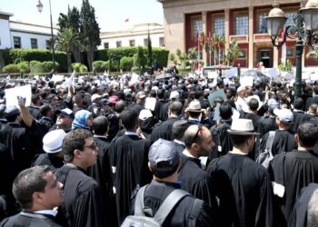 محامو الدار البيضاء يستفيدون من منح مالية استثنائية لتخفيف تداعيات توقف الخدمات المهنية