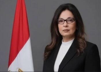 فضيحة تهز الحكومة المصرية.. وزيرة الثقافة تستقيل بعد إدانتها في قضية “سرقة أدبية“