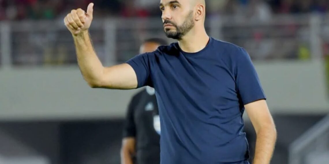 وليد الركراكي على رادار منتخب العراق.. تقارير تكشف ترشيحه لقيادة “أسود الرافدين”