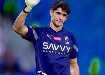 الهلال يحسم الجدل بشأن رحيل ياسين بونو.. قرار مفاجئ يُسقط شائعات النصر