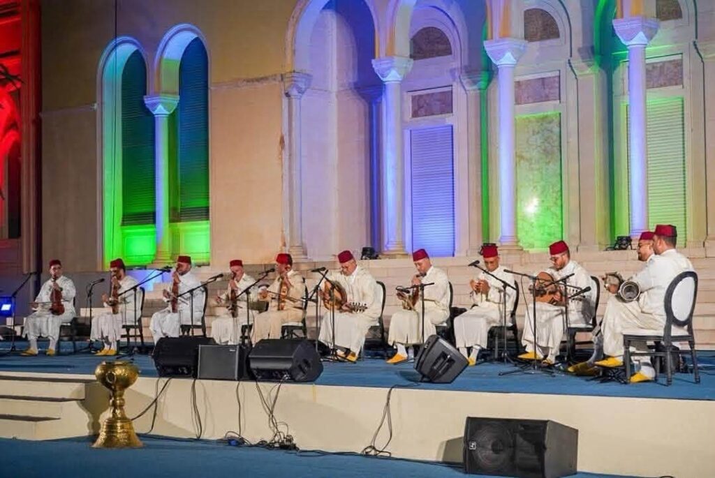 النقابة المهنية المغربية لمبدعي الأغنية تمثل المغرب في مهرجان طرابلس الدولي بجوق أندلسي مغربي رفيع