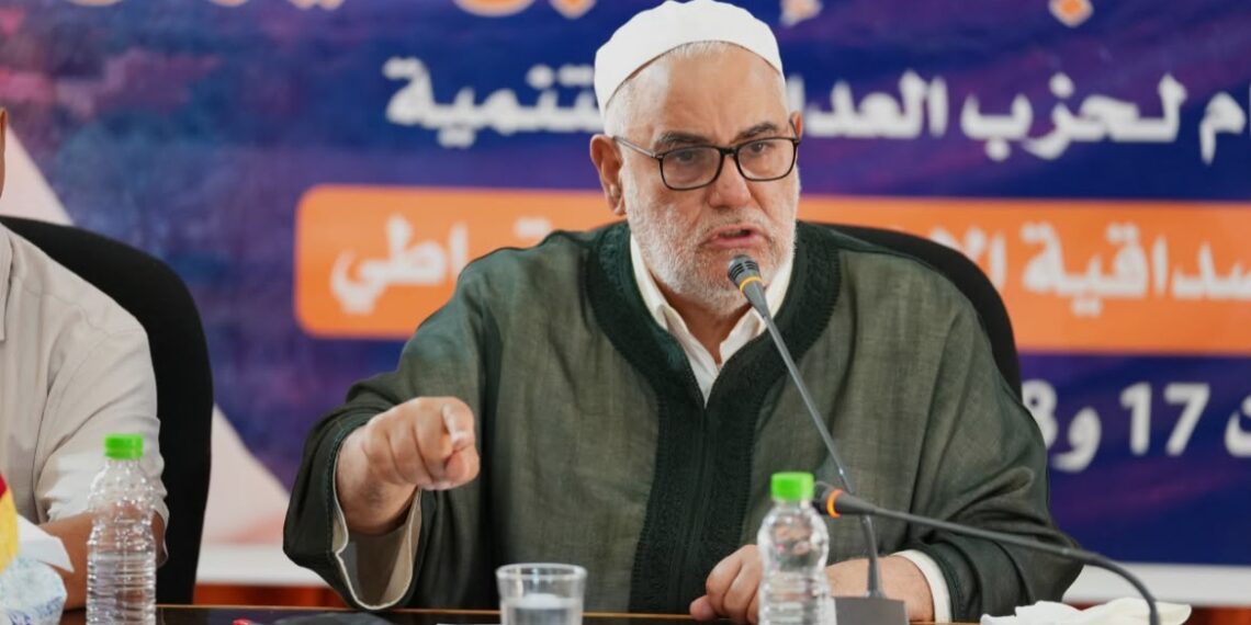 ابن كيران يدعو إلى تحقيق شامل في أحداث الهجرة نحو سبتة ويكشف: فكرت في اعتزال السياسة بسبب ما وقع