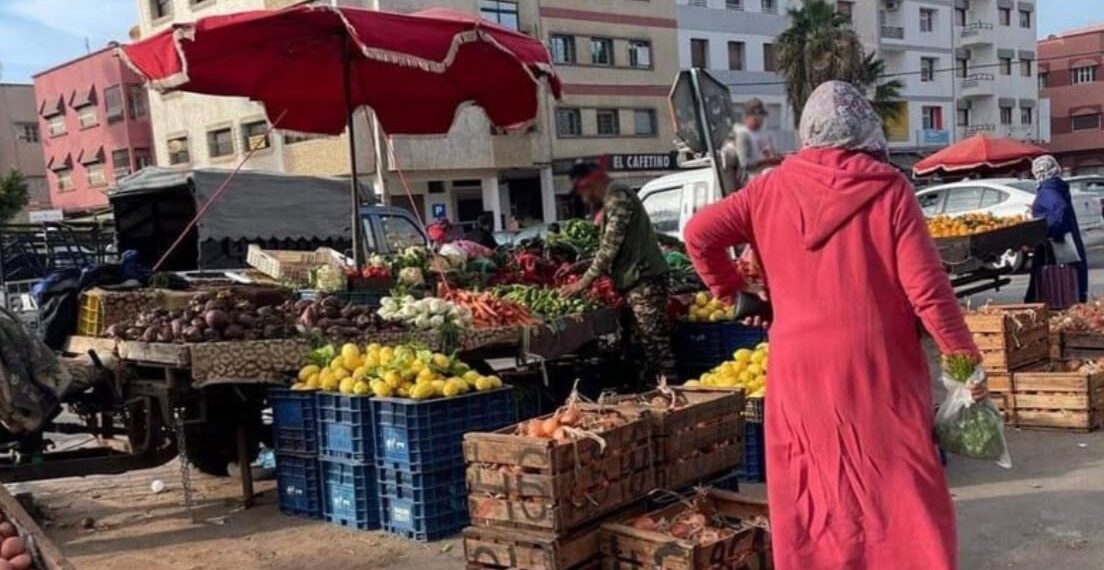 برلماني يطالب بإنصاف تجار الحي الحسني وإحداث أسواق نموذجية