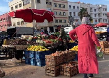 برلماني يطالب بإنصاف تجار الحي الحسني وإحداث أسواق نموذجية