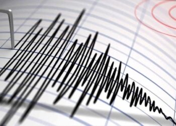 زلزال بقوة 6.1 درجات يهز قبالة سواحل سومطرة الإندونيسية