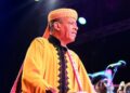 رحيل المعلم عزيز باقبو.. كناوة المغربية تفقد أحد حراس الذاكرة الموسيقية
