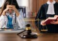 توقيف طبيبة نفسية ومحام بارز بمطار الرباط سلا