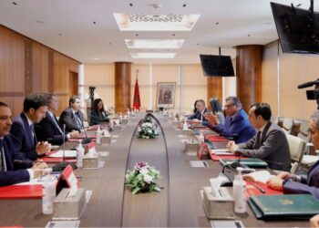«السميك» إلى 5000 درهم.. النقابات تضع الحكومة أمام اختبار الأجور والقدرة الشرائية