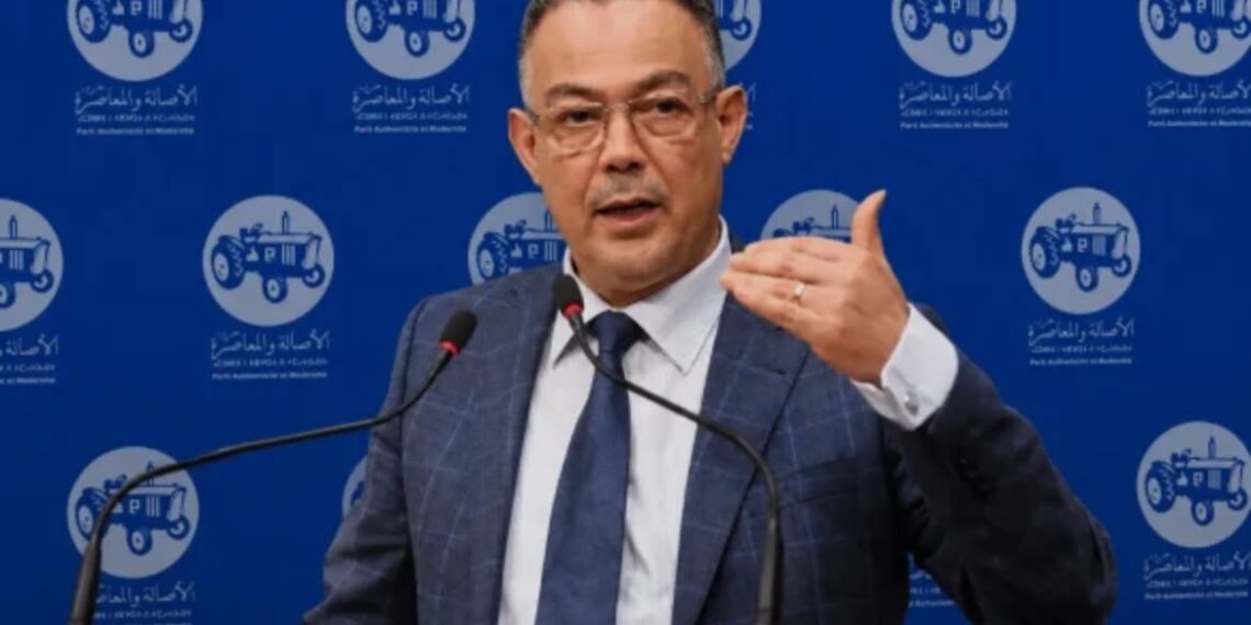 لقجع يخرج عن صمته ويواجه خصوم «البام»: المغاربة ملوا من التشخيص.. ولعنة الله على الكاذبين