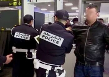 وثائق مزورة للإقامة بالمغرب تقود إلى تفكيك شبكة جزائرية