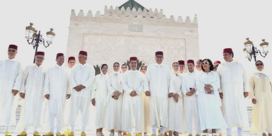 ذكرى رحيل الحسن الثاني تجمع كبار المسؤولين والقيادات السياسية بضريح محمد الخامس
