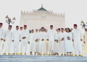 ذكرى رحيل الحسن الثاني تجمع كبار المسؤولين والقيادات السياسية بضريح محمد الخامس