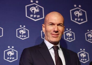 زيدان يستعد لكشف أول قائمة له مع المنتخب الفرنسي