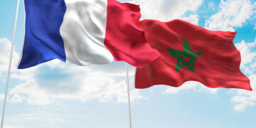 المغرب وفرنسا يتجهان نحو إطلاق مشروع كهربائي مباشر لنقل الطاقة المتجددة