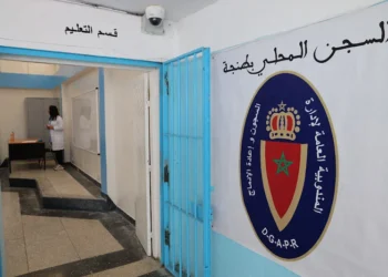 أحمجيق يدخل في إضراب عن الطعام.. عائلته تتهم سجن طنجة برفض توفير ظروف مناسبة لدراسته